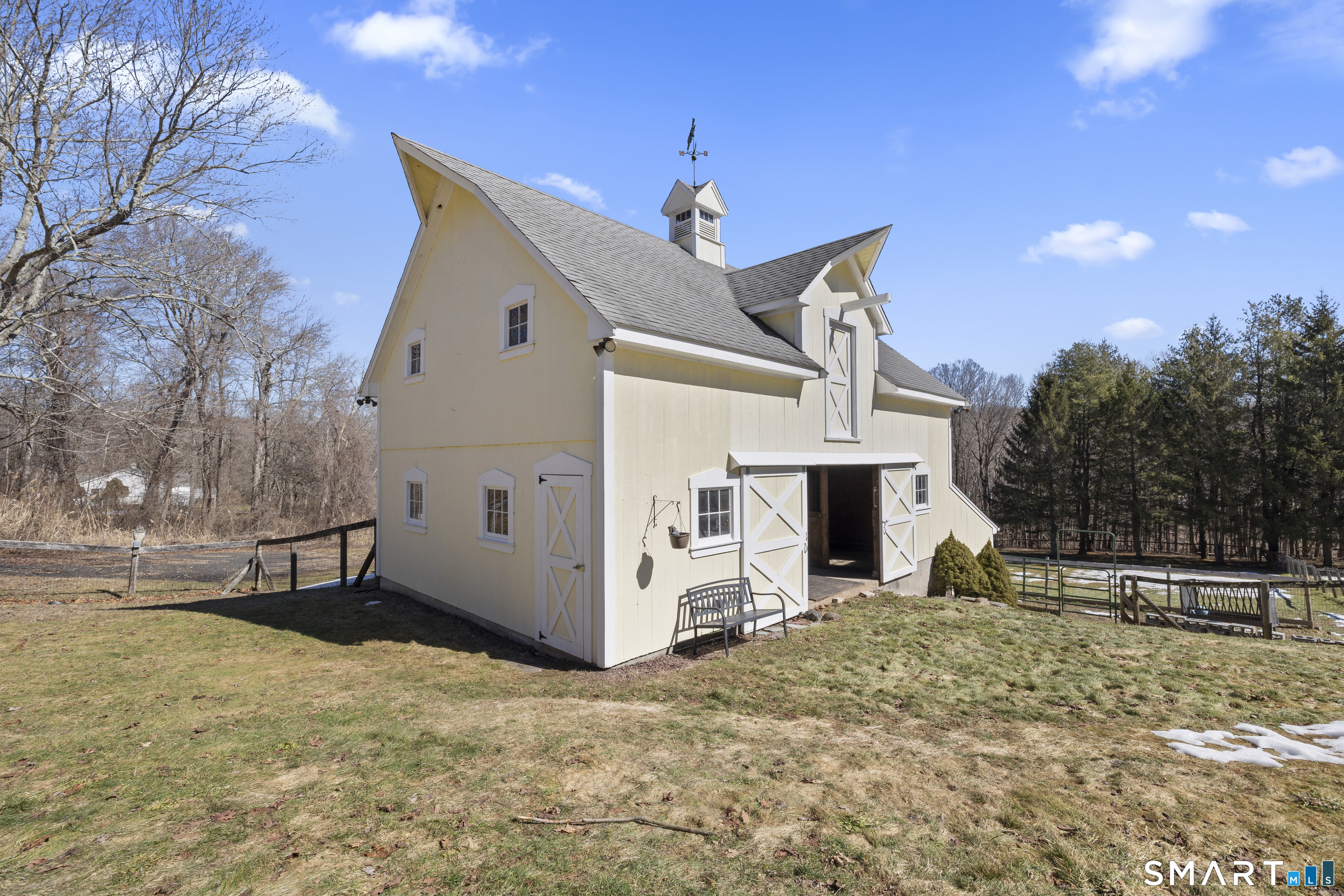 105 Building Brook Road Hamden CT 06514