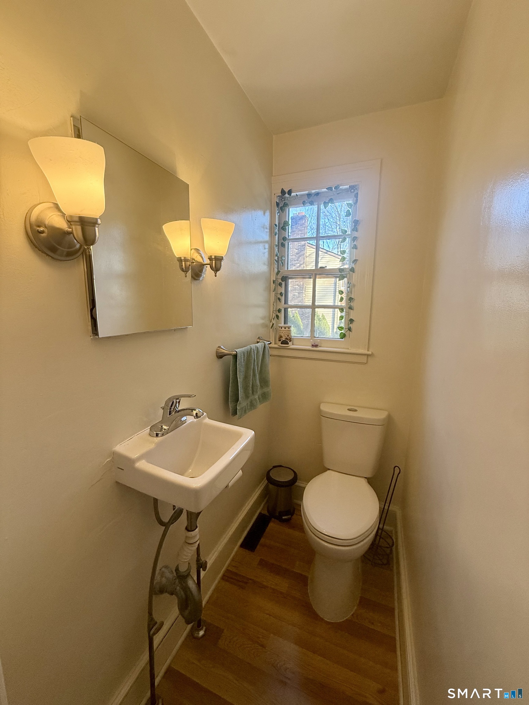 52 Gerard Street Manchester CT 06040