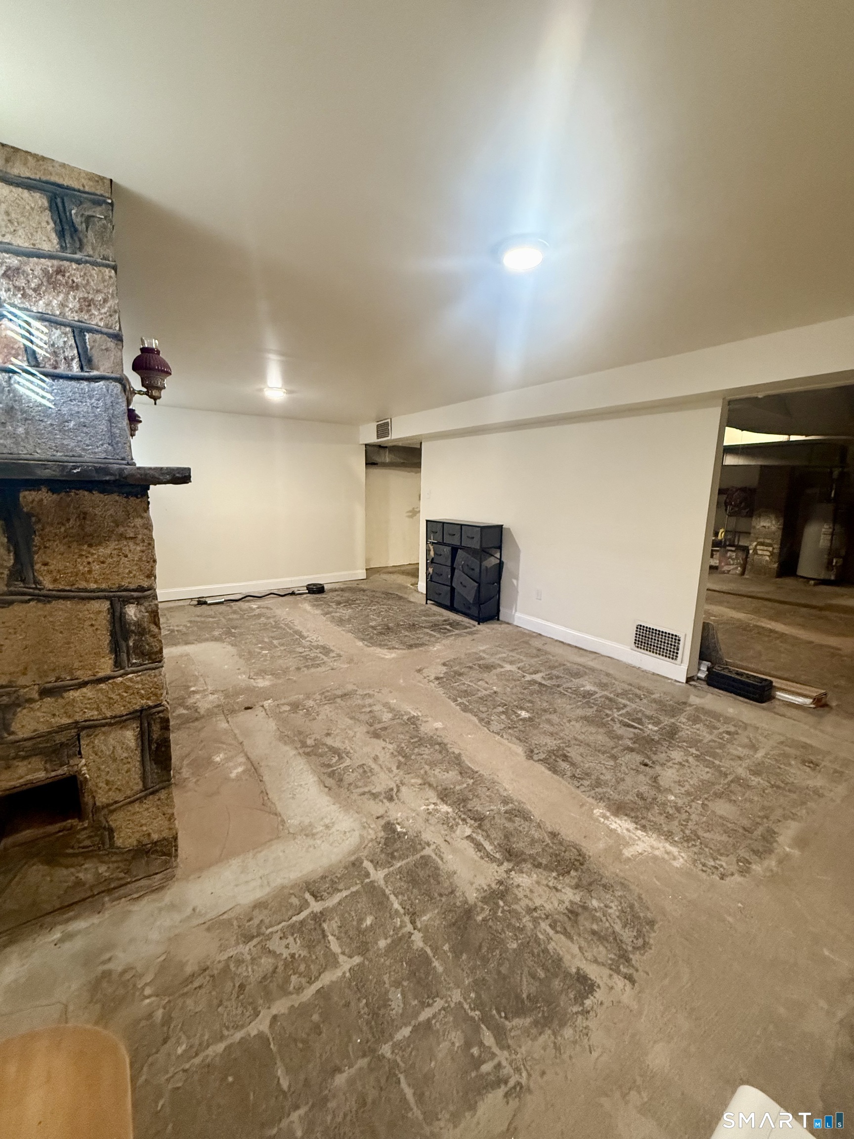 52 Gerard Street Manchester CT 06040