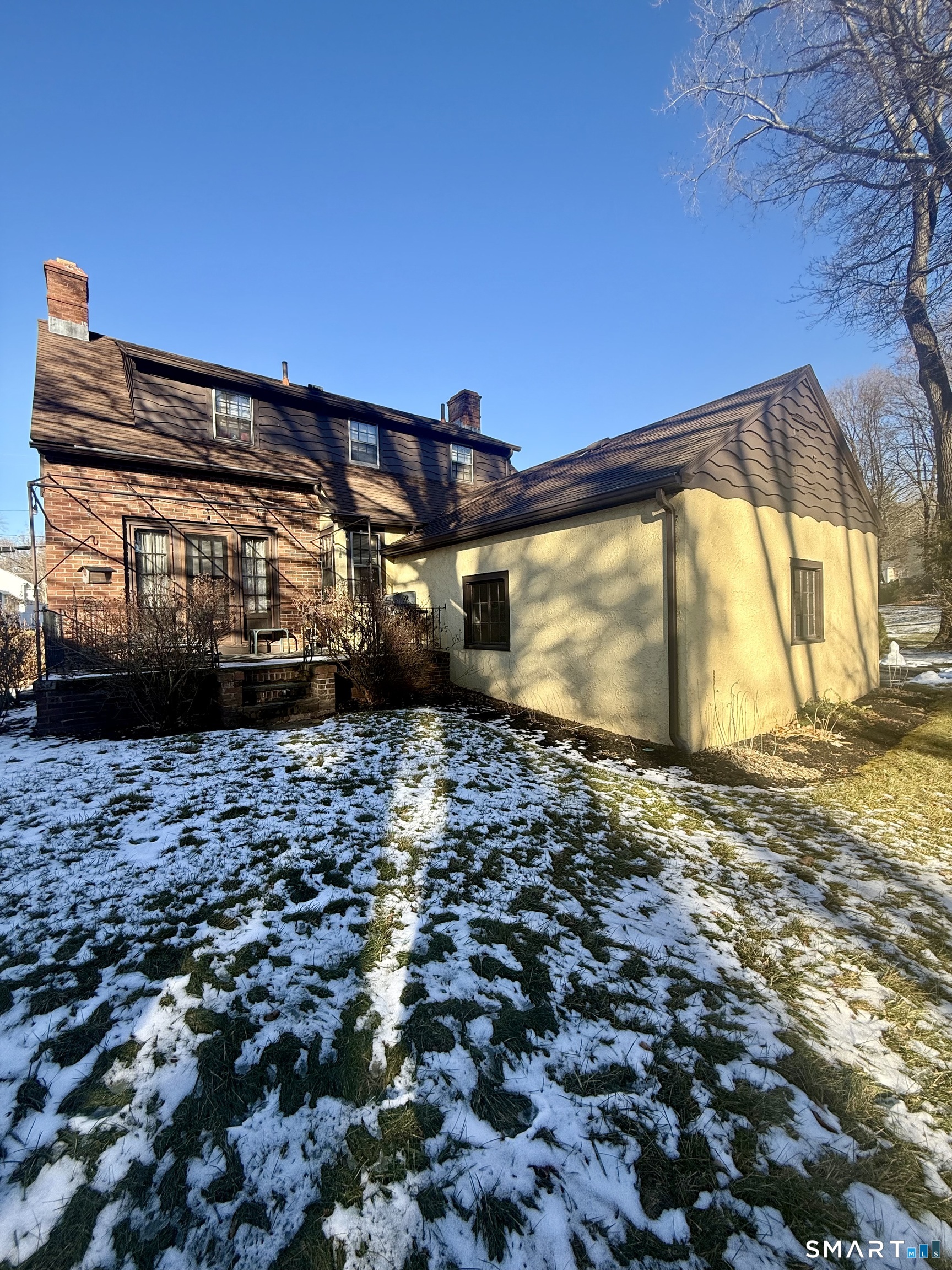 52 Gerard Street Manchester CT 06040