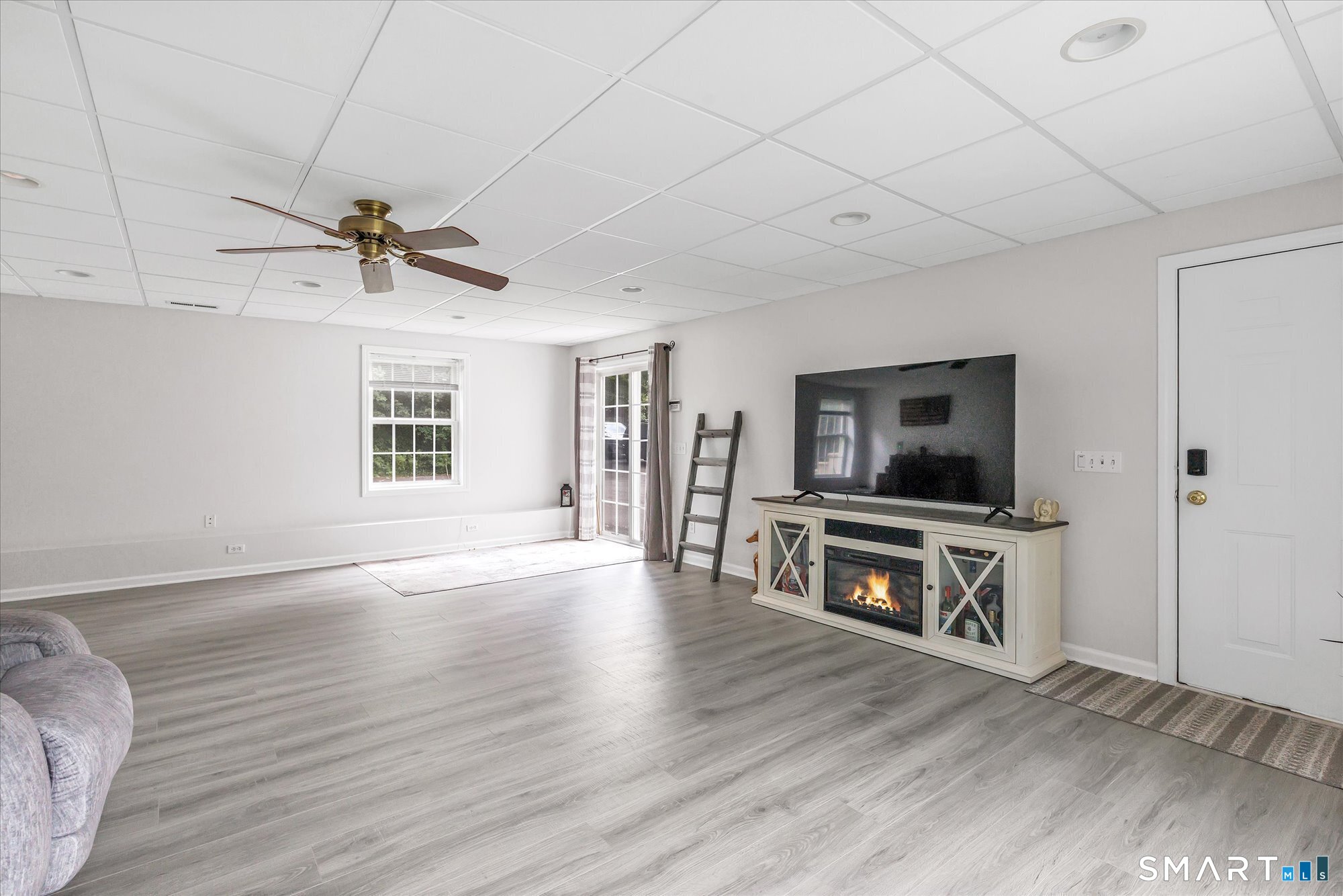 11-R Peach Orchard Road Prospect CT 06712