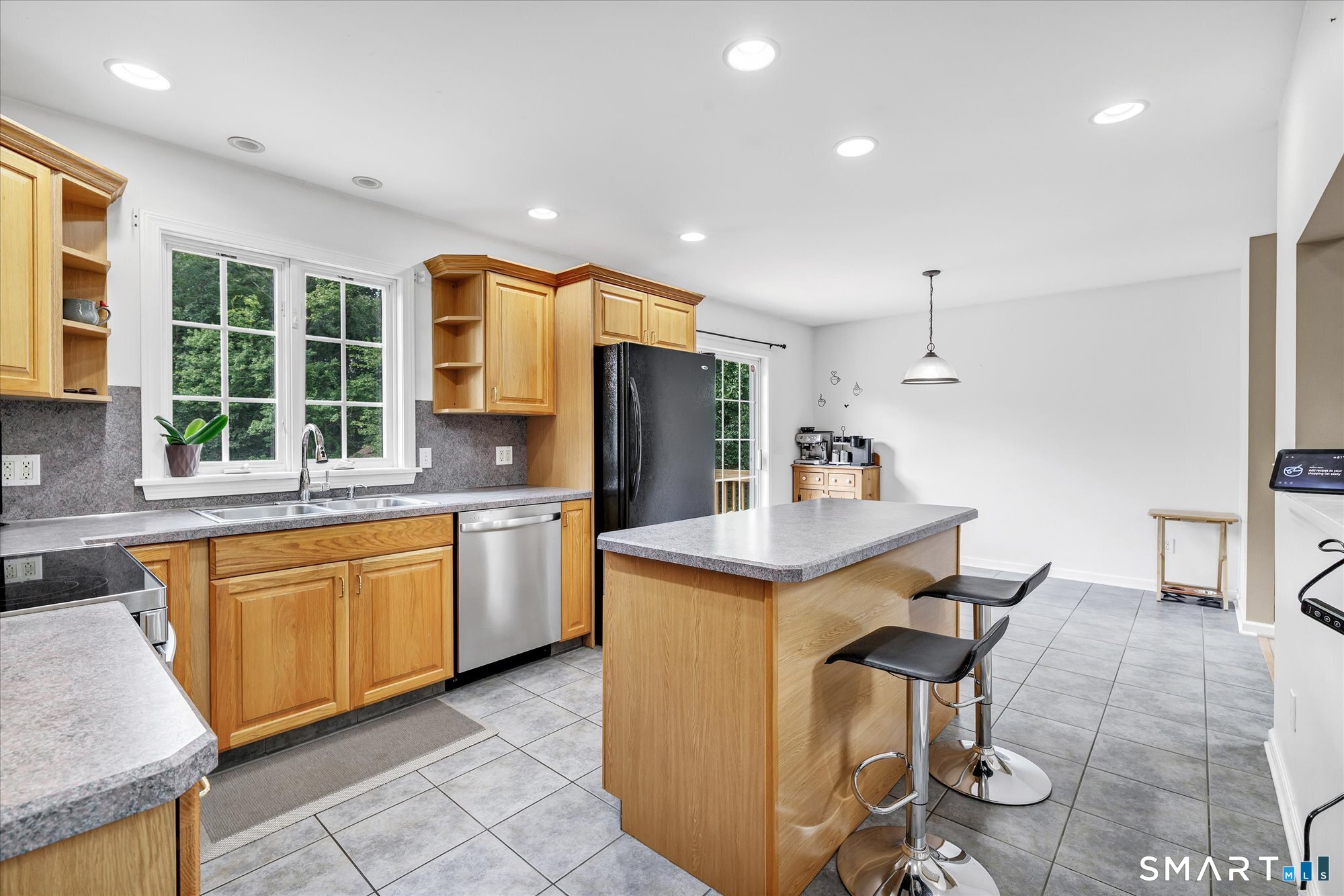 11-R Peach Orchard Road Prospect CT 06712