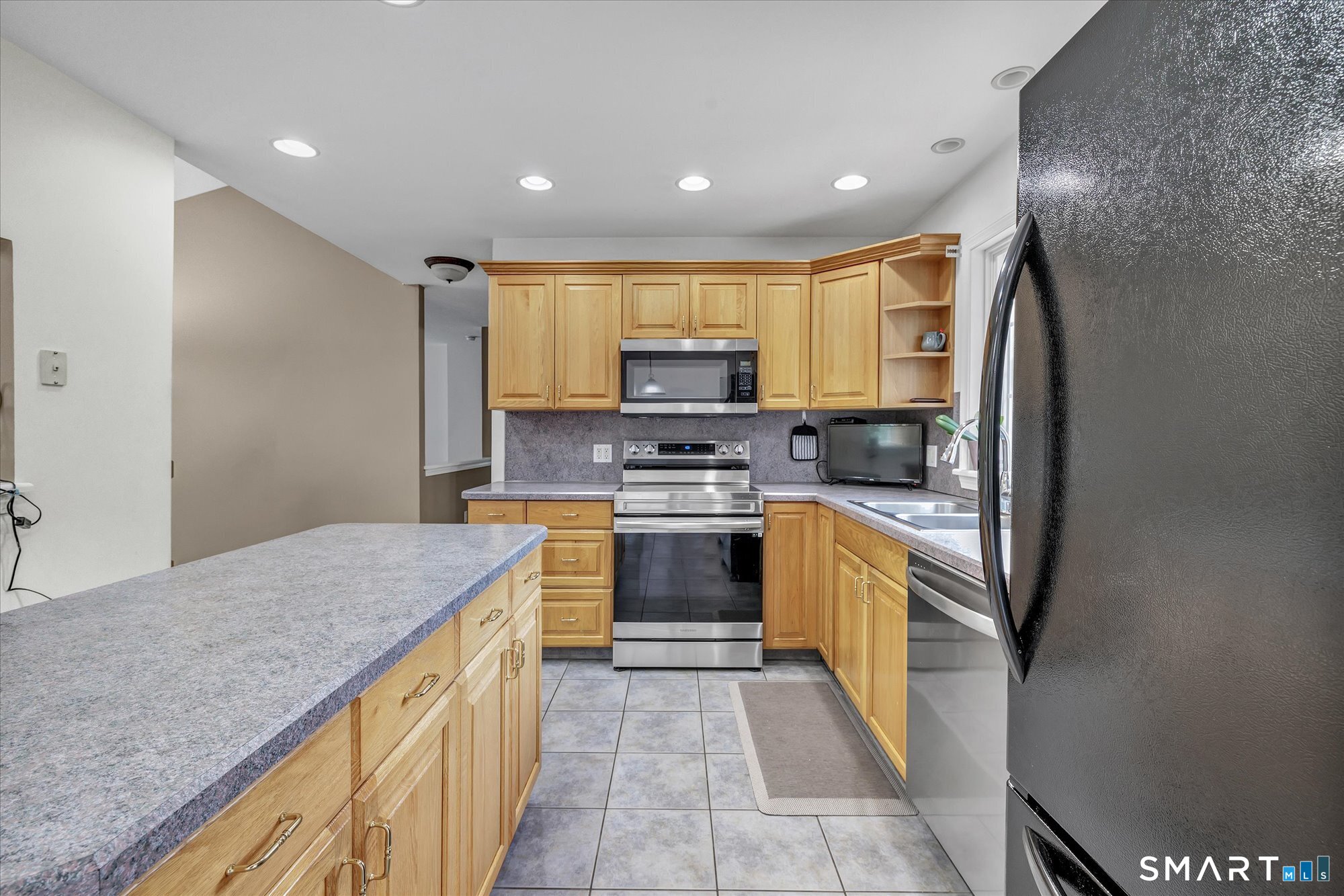 11-R Peach Orchard Road Prospect CT 06712