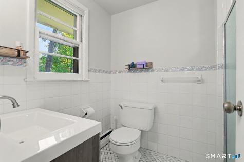 15 Greenleigh Road Fairfield CT 06825