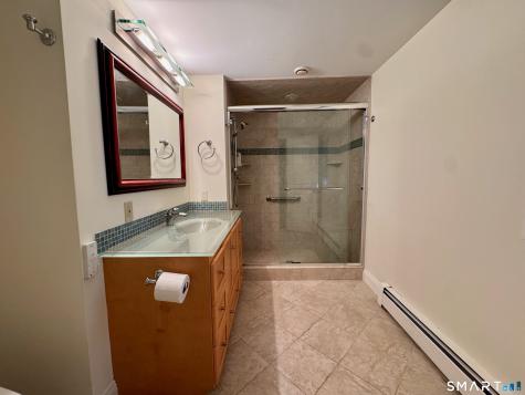 9 Arnold Way South Windsor CT 06074
