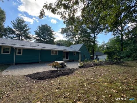 9 Arnold Way South Windsor CT 06074