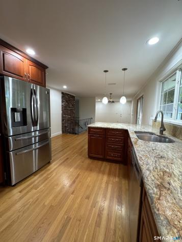9 Arnold Way South Windsor CT 06074