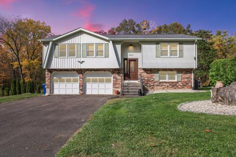 85 Metacomet Road Plainville CT 06062