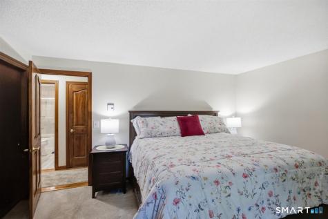 6 Cherrywood Drive Ellington CT 06029