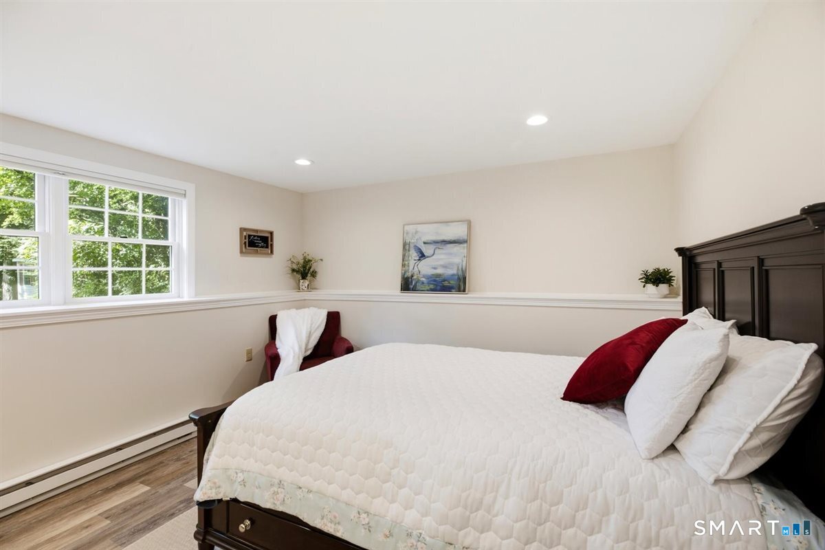 6 Cherrywood Drive Ellington CT 06029