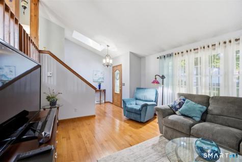 6 Cherrywood Drive Ellington CT 06029