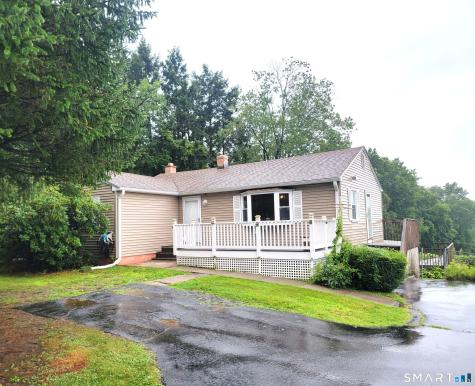 527 East North Street Suffield CT 06078