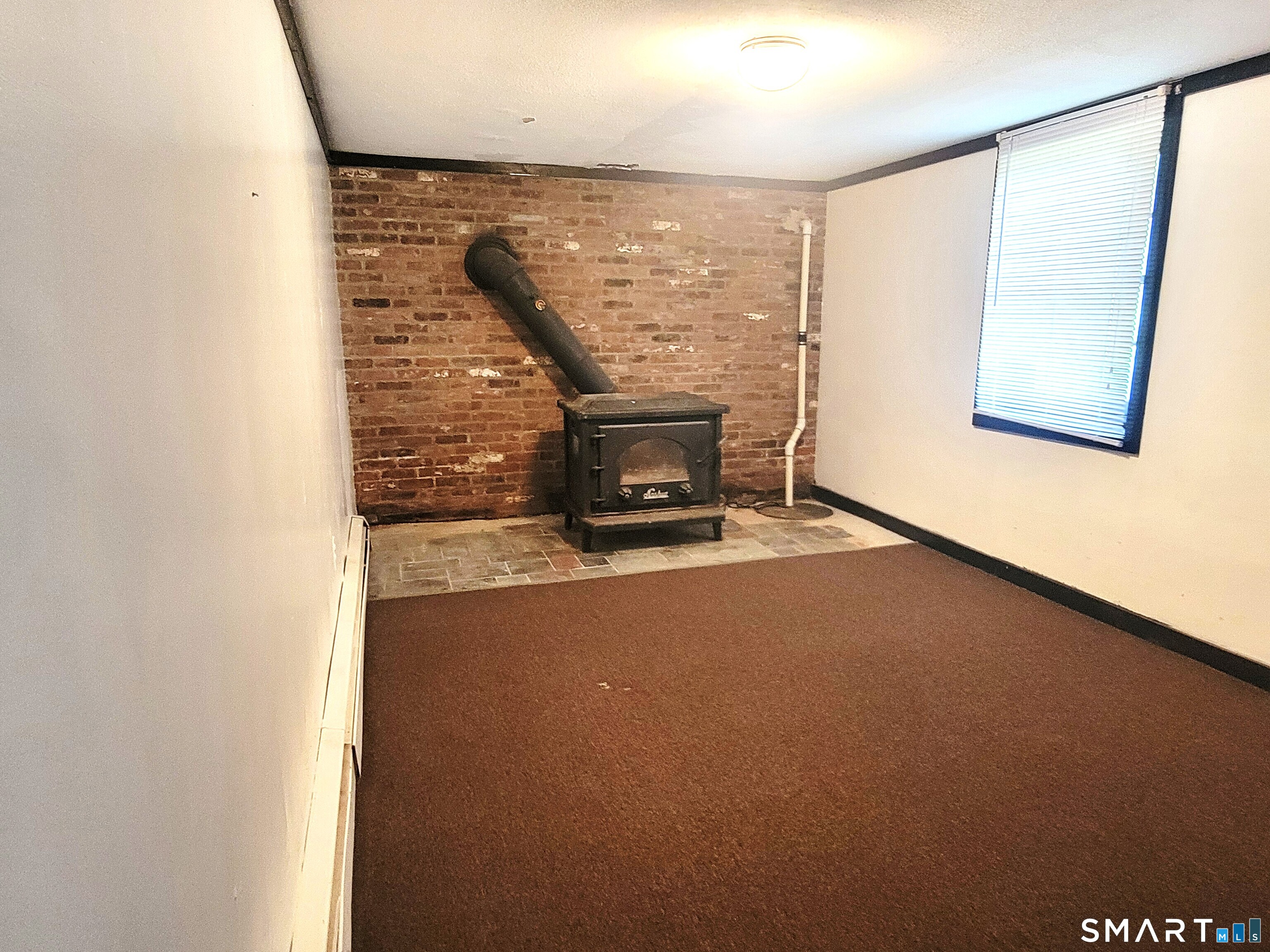 527 East North Street Suffield CT 06078
