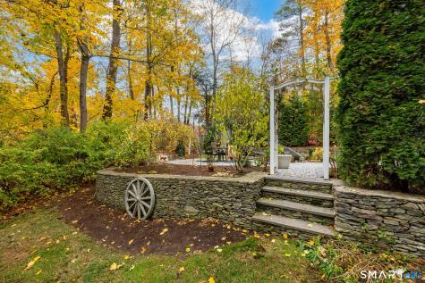 7 Hill Top Road Morris CT 06763