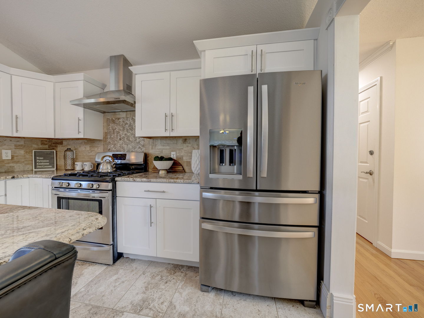11 Avondale Lane Middletown CT 06457