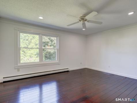 11 Avondale Lane Middletown CT 06457
