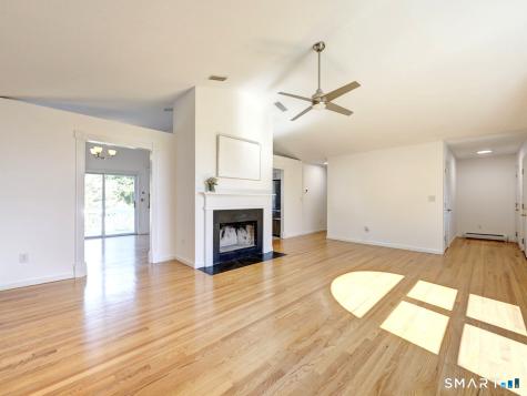 11 Avondale Lane Middletown CT 06457