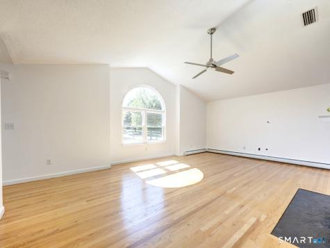 11 Avondale Lane Middletown CT 06457