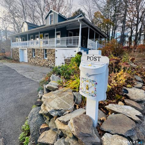 29 Middle Turnpike Mansfield CT 06251