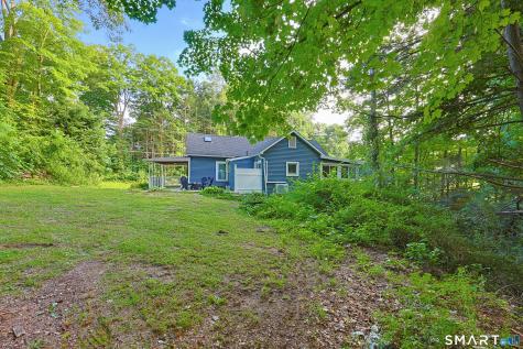 29 Middle Turnpike Mansfield CT 06251