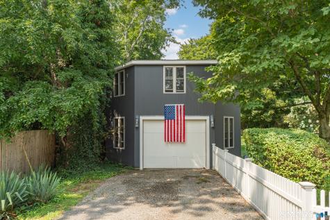 84 Fair Street Guilford CT 06437