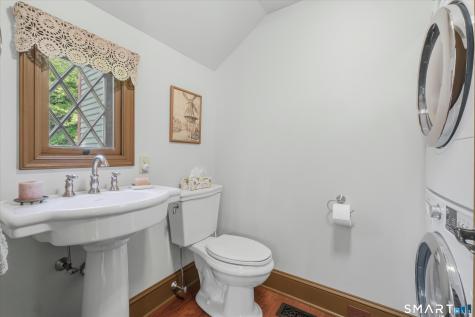 26 Codfish Hill Road Bethel CT 06801
