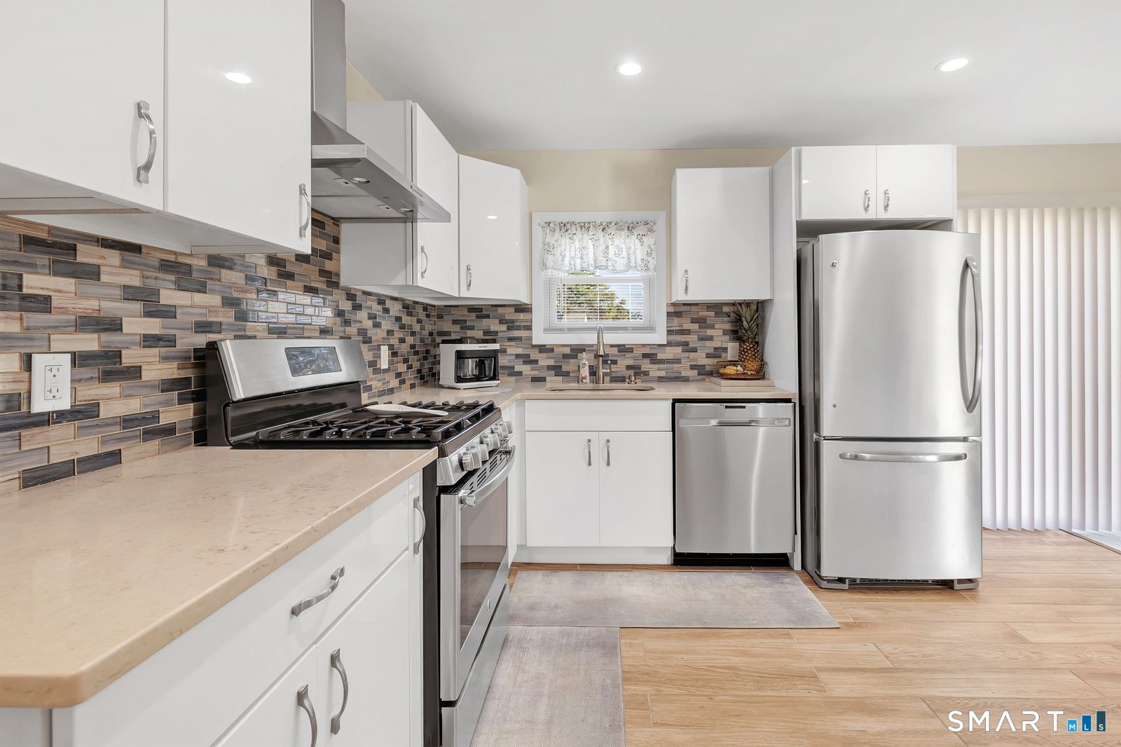 47 Judith Lane West Haven CT 06516