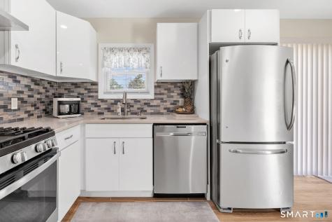 47 Judith Lane West Haven CT 06516