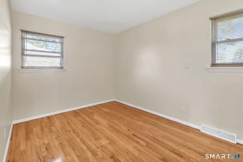 47 Judith Lane West Haven CT 06516