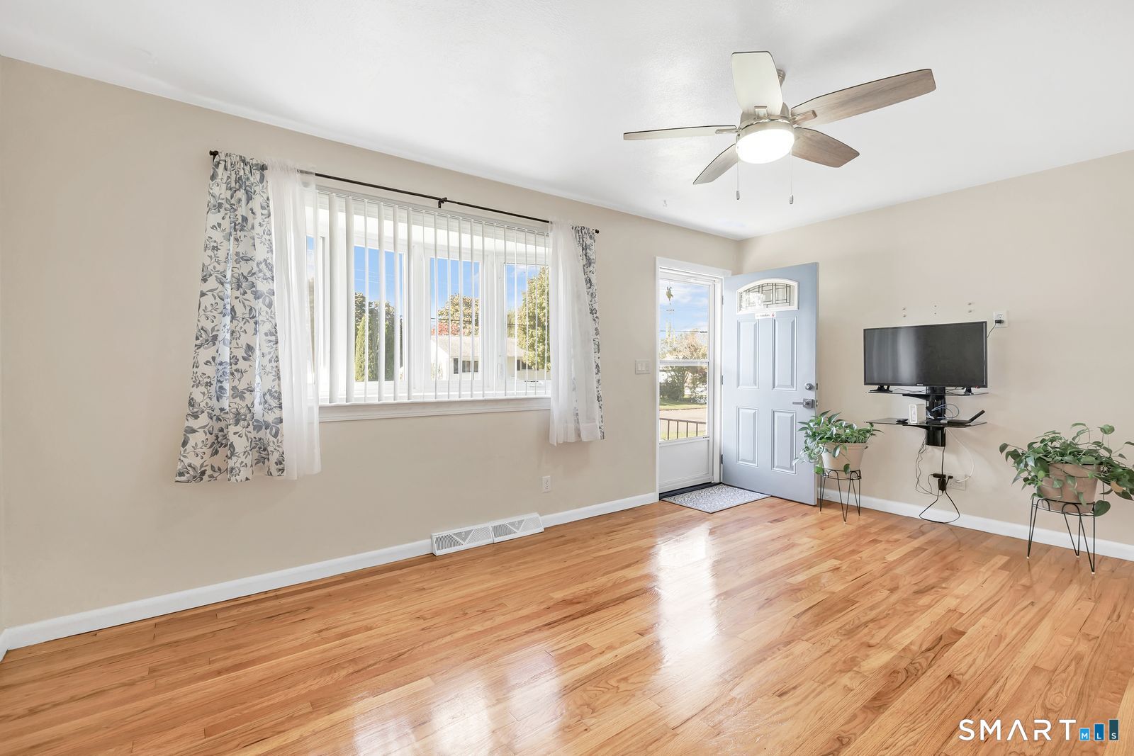 47 Judith Lane West Haven CT 06516
