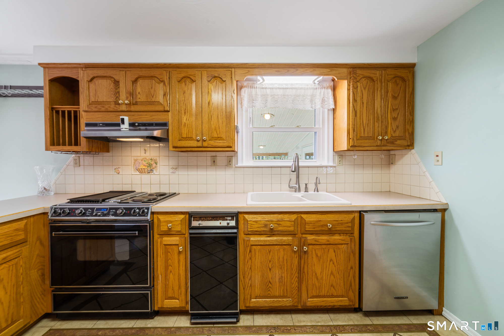 28 Beechwood Road Plainville CT 06062