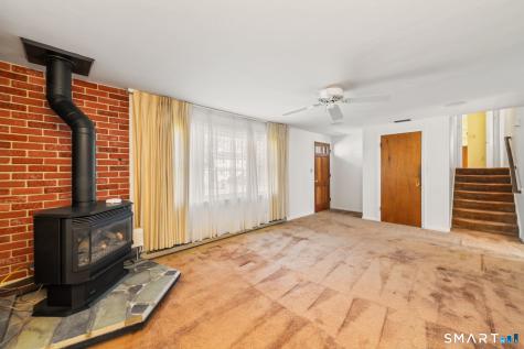 28 Beechwood Road Plainville CT 06062