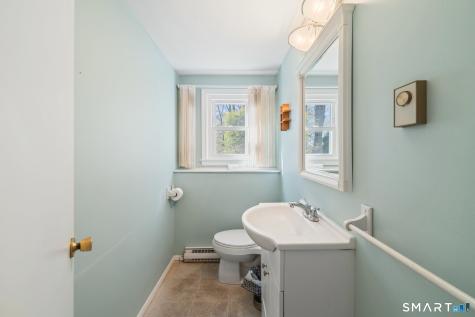 28 Beechwood Road Plainville CT 06062