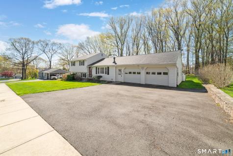 28 Beechwood Road Plainville CT 06062