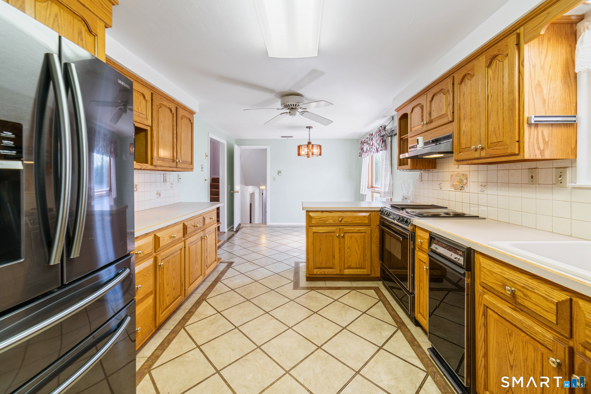 28 Beechwood Road Plainville CT 06062