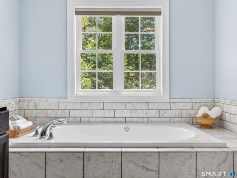 50 Brookhills Road Branford CT 06405