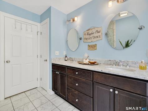 50 Brookhills Road Branford CT 06405