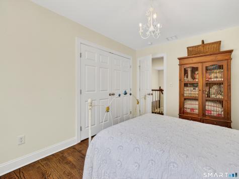 50 Brookhills Road Branford CT 06405