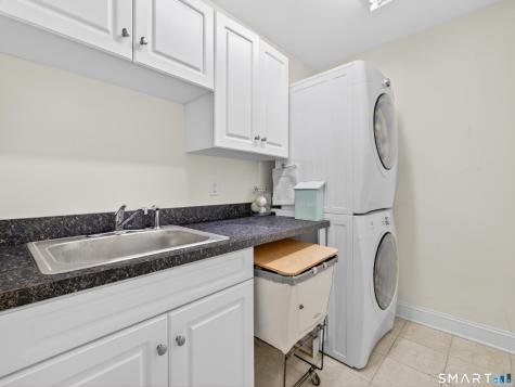 50 Brookhills Road Branford CT 06405