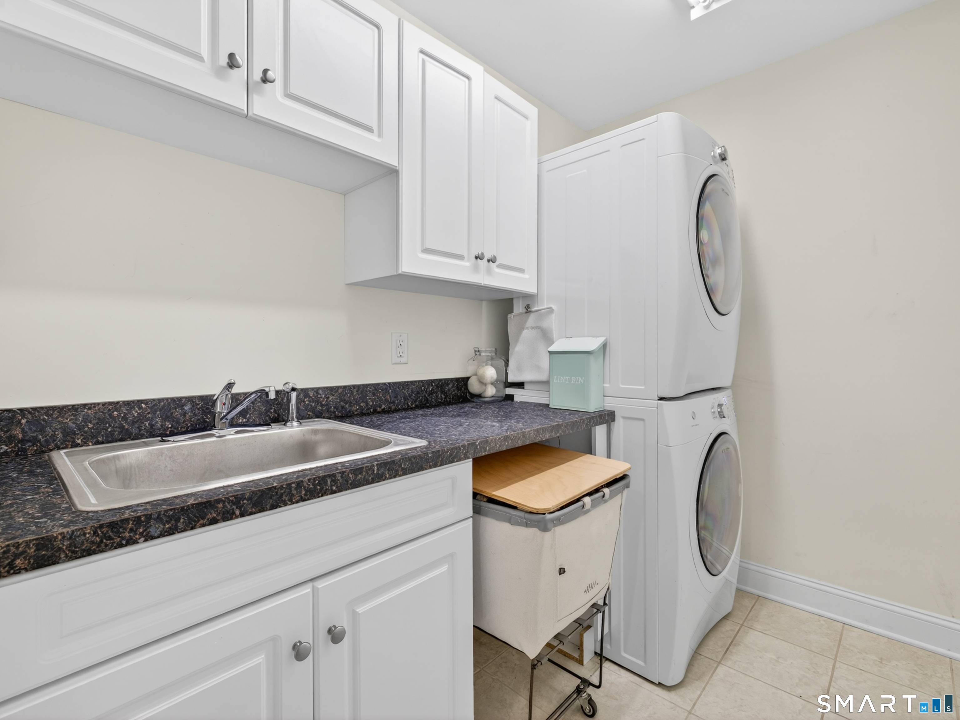 50 Brookhills Road Branford CT 06405