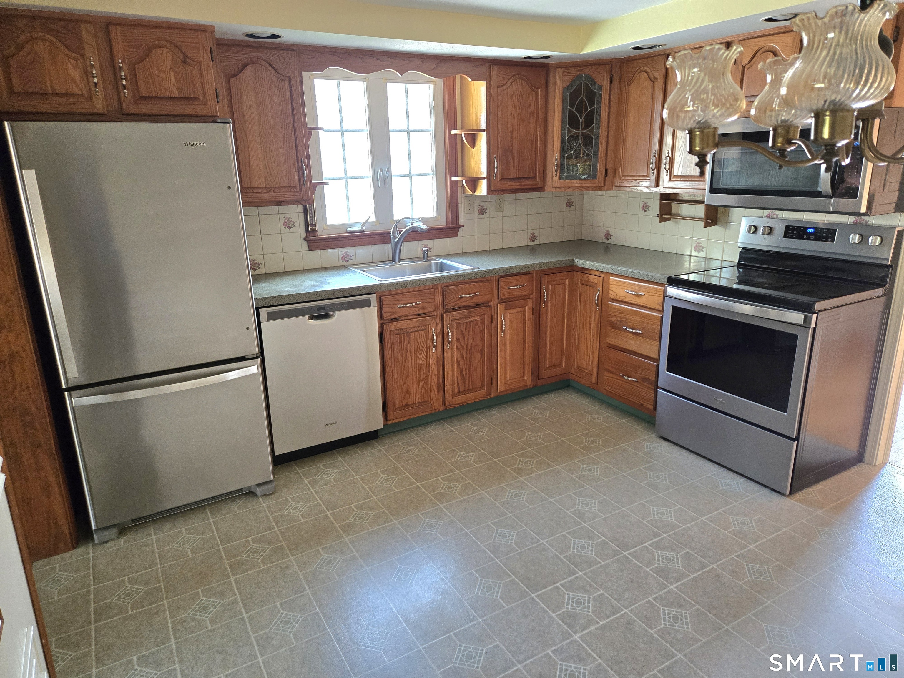 3351 Main Street Rocky Hill CT 06067