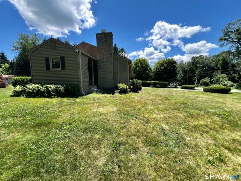 73 Shelton Road Oxford CT 06478