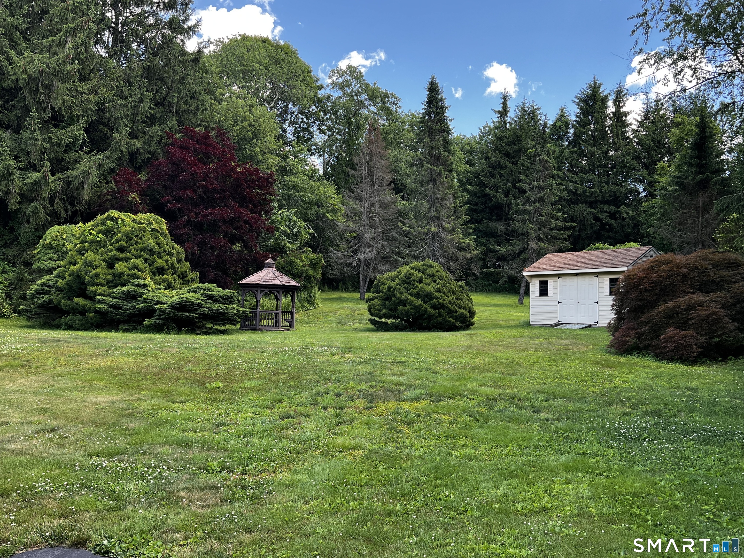 73 Shelton Road Oxford CT 06478