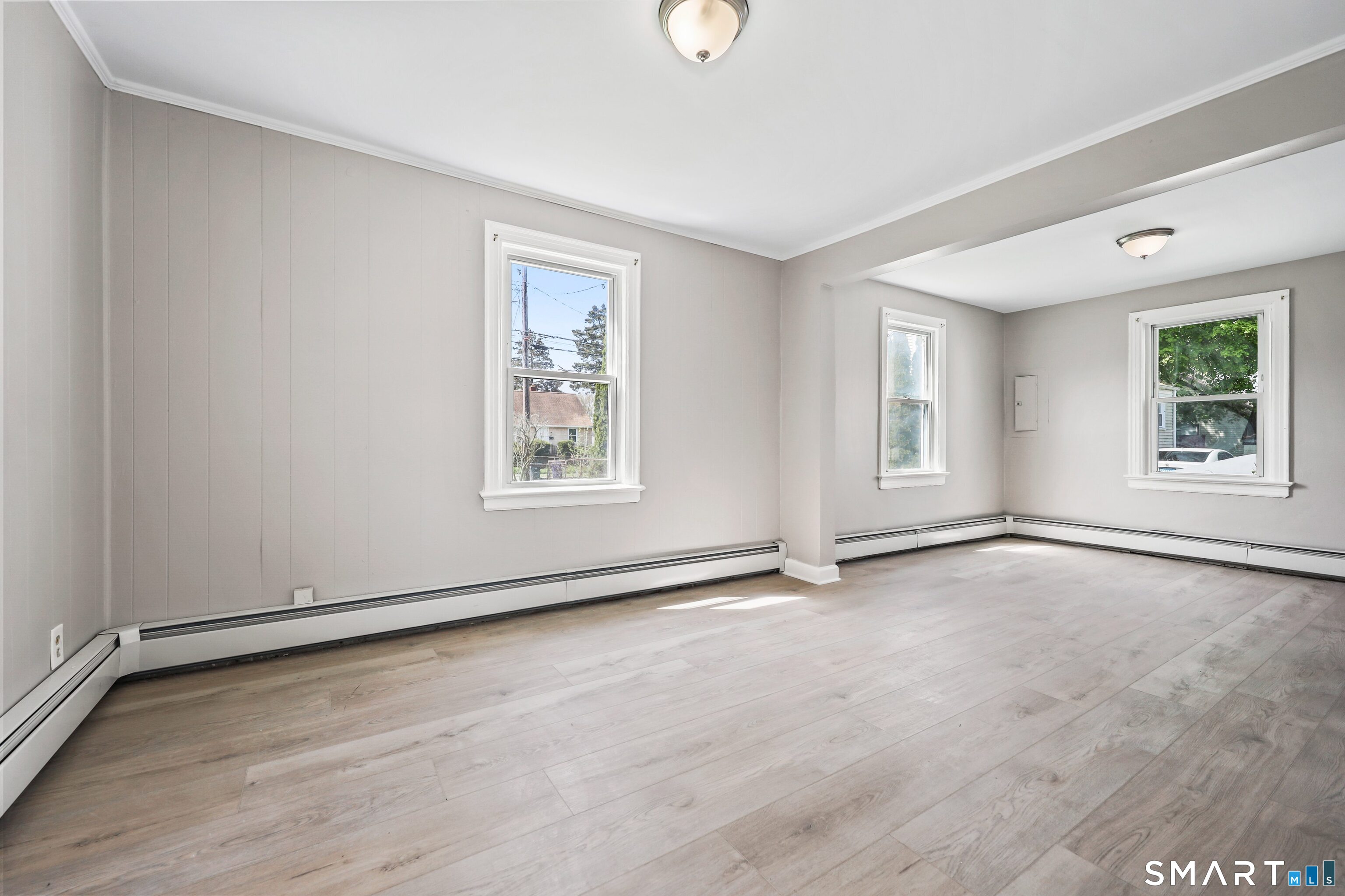 182 Trumbull Avenue Bridgeport CT 06606