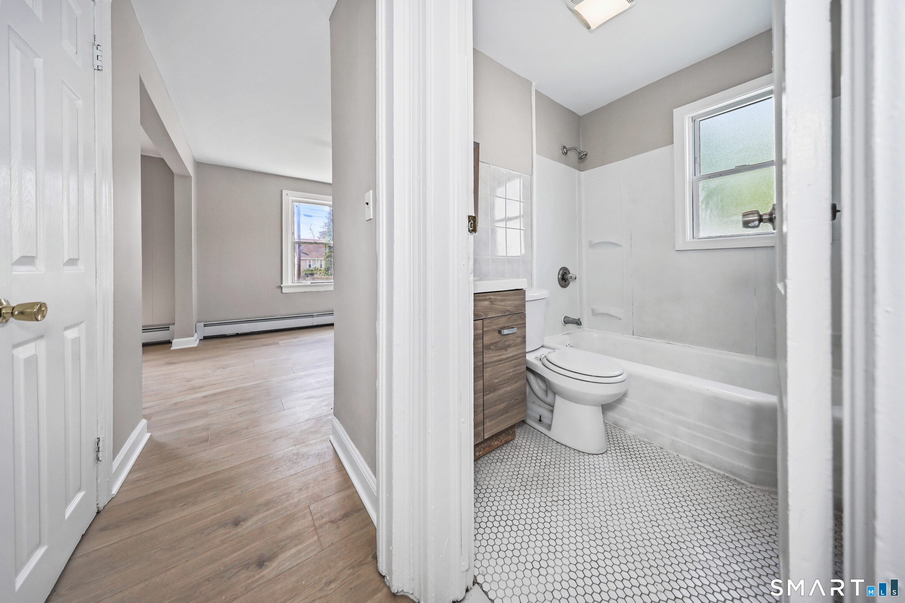 182 Trumbull Avenue Bridgeport CT 06606