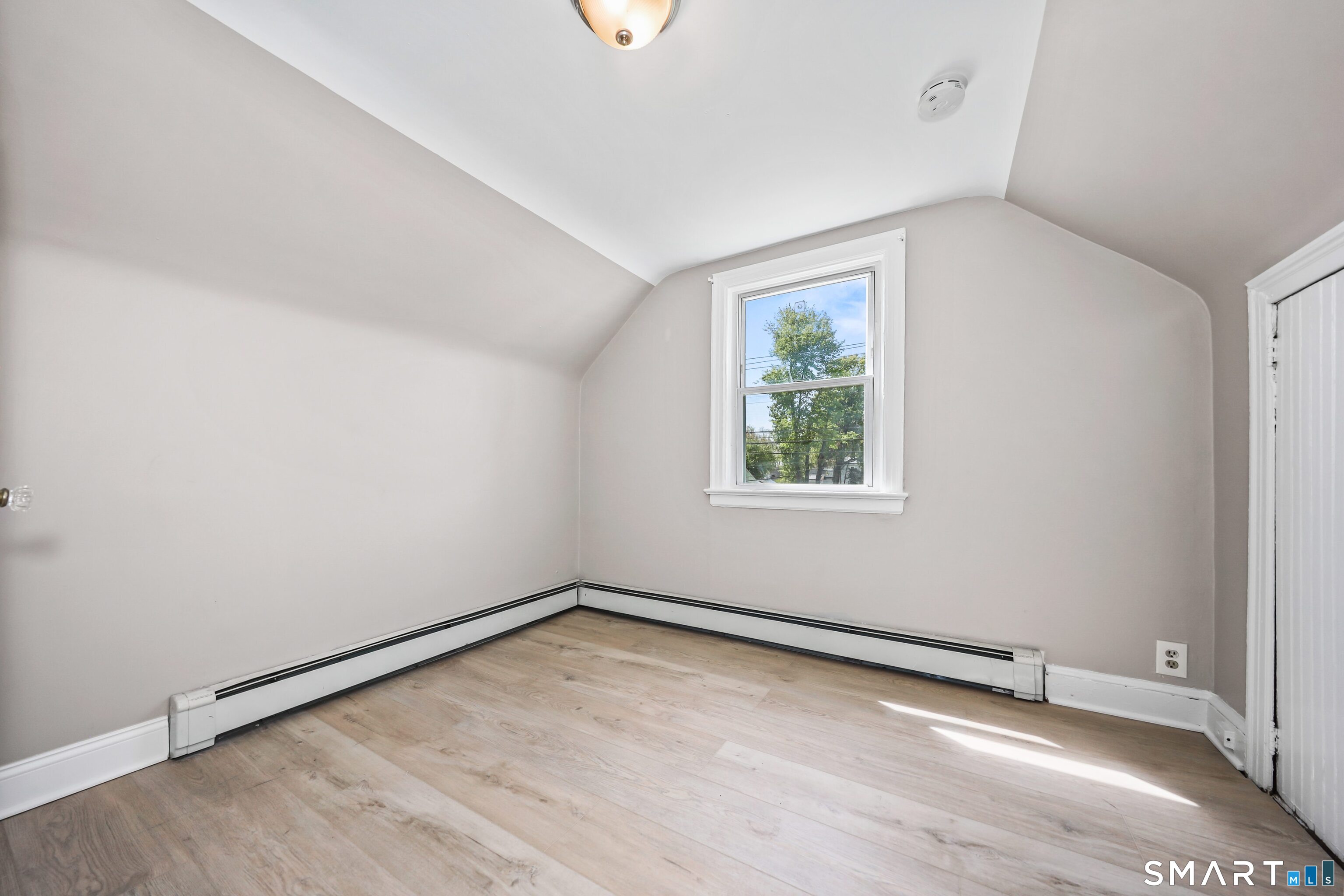 182 Trumbull Avenue Bridgeport CT 06606