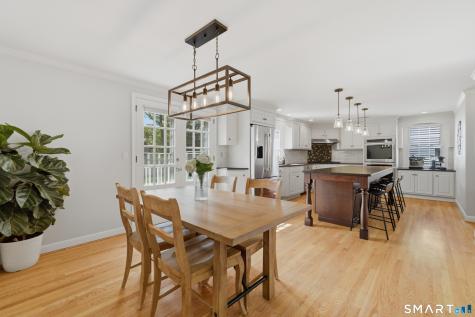 15 Edmund Place West Hartford CT 06119