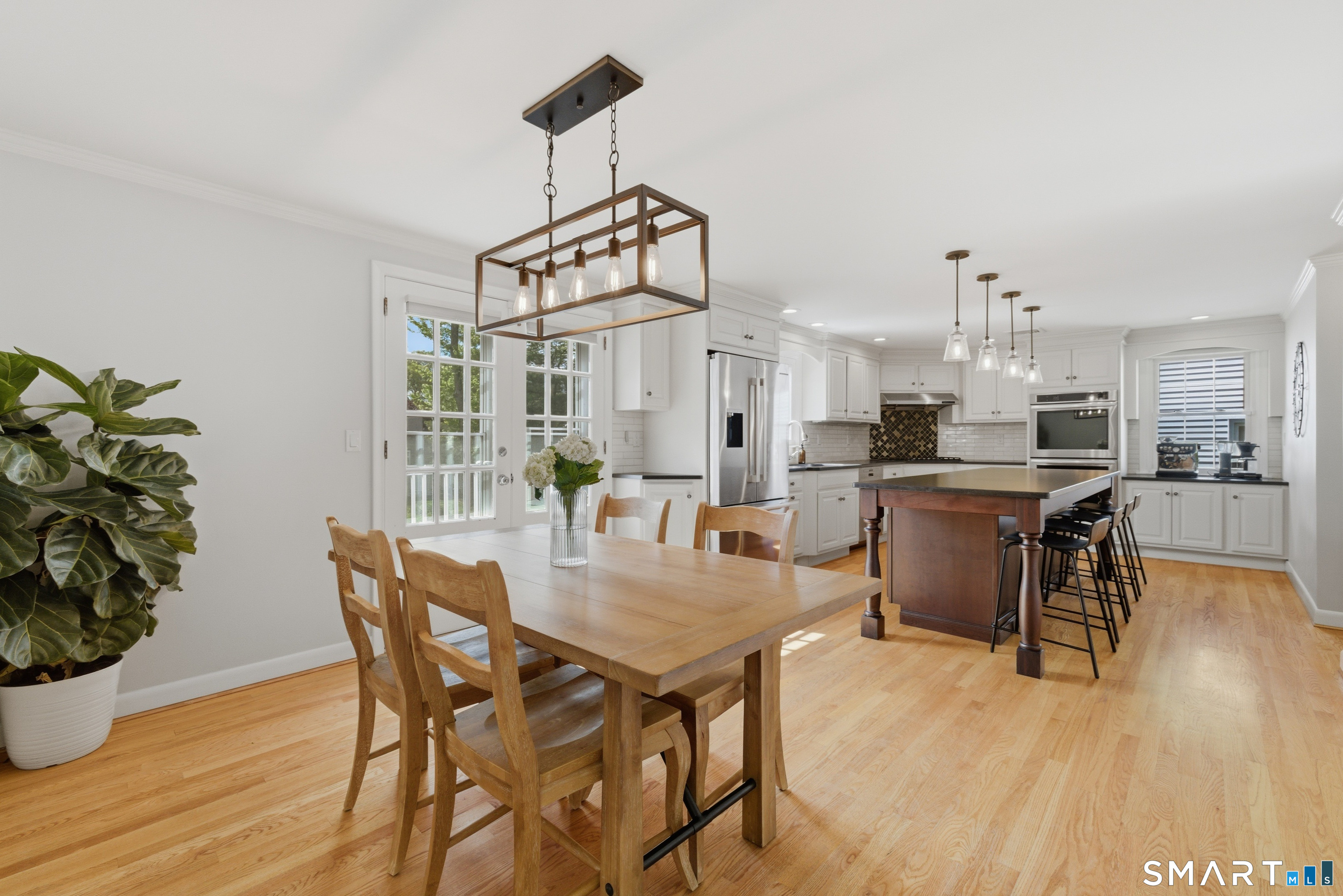 15 Edmund Place West Hartford CT 06119
