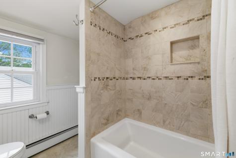 15 Edmund Place West Hartford CT 06119