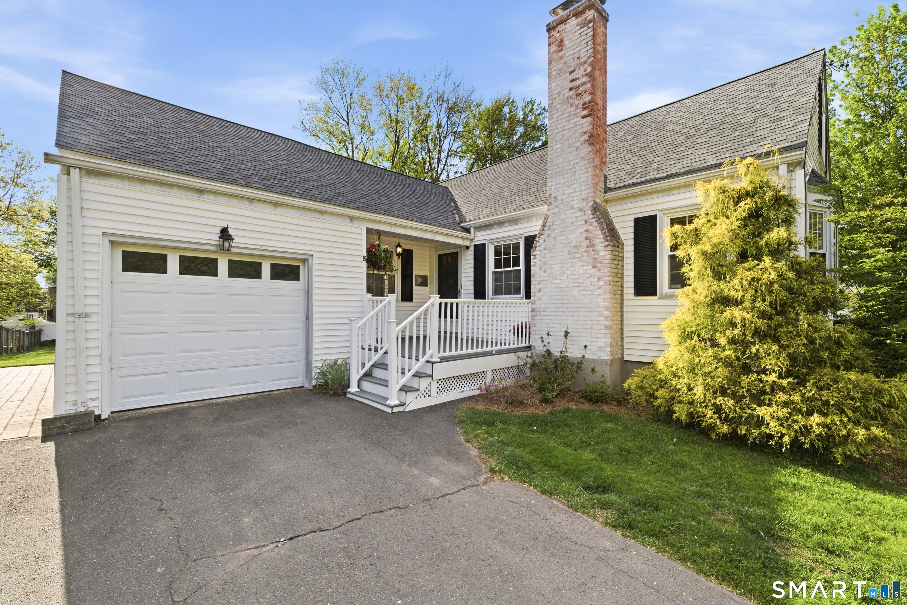 15 Edmund Place West Hartford CT 06119